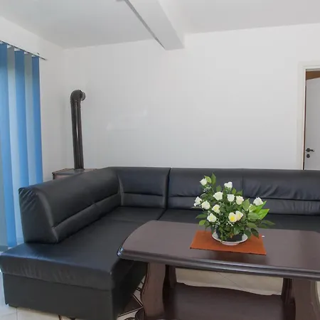 With A Parking Space Sumartin, Brac - 17267 Apartment