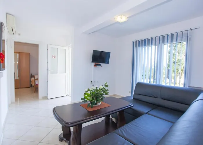 With A Parking Space Sumartin, Brac - 17267 Apartment *